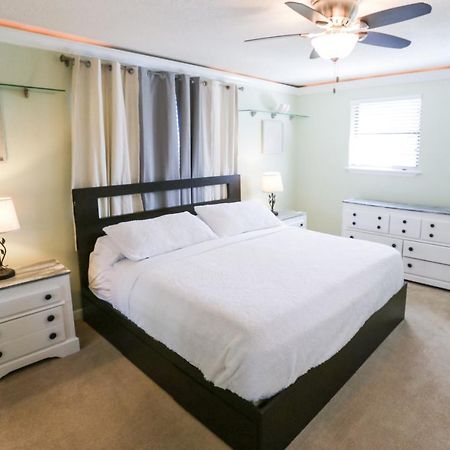 Pool & Hot Tub Home W Game Room! 1 Mile To Beach! Jacksonville Beach Esterno foto