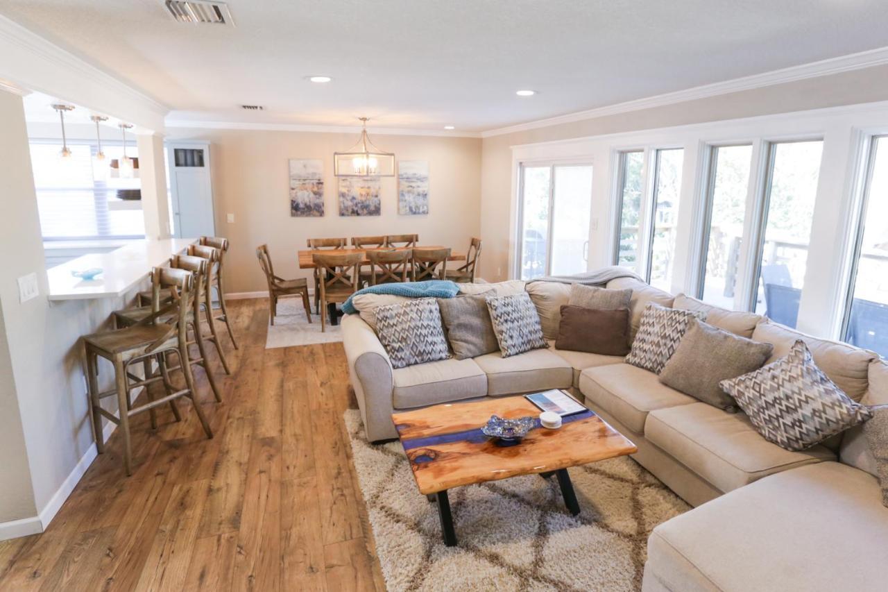 Pool & Hot Tub Home W Game Room! 1 Mile To Beach! Jacksonville Beach Esterno foto
